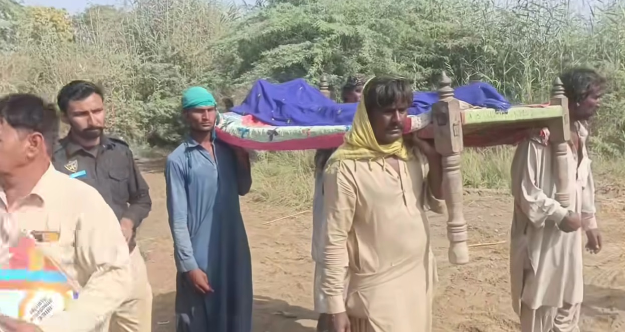 Contact, web, blog and social media round icons