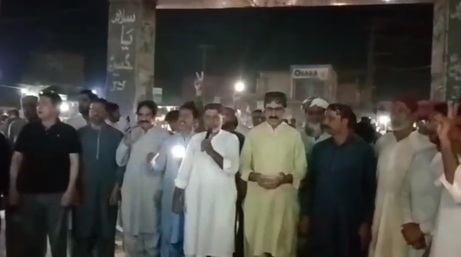 taza tareen-Recovered