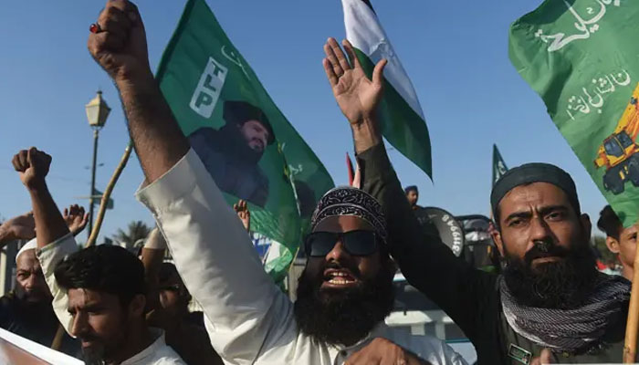 418296_7172063_updates