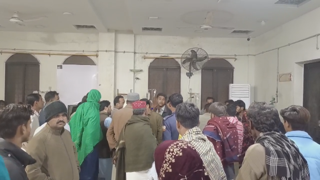 Screenshot 25-12-14 21-56-56